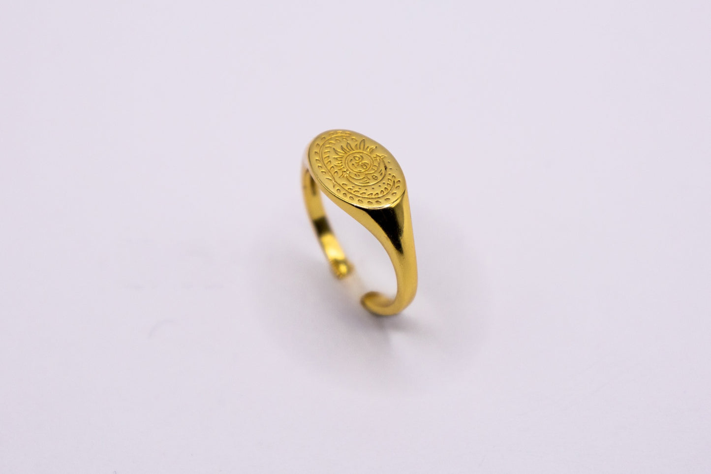Majestätischer Siegel-Ring aus vergoldetem 925 Silber