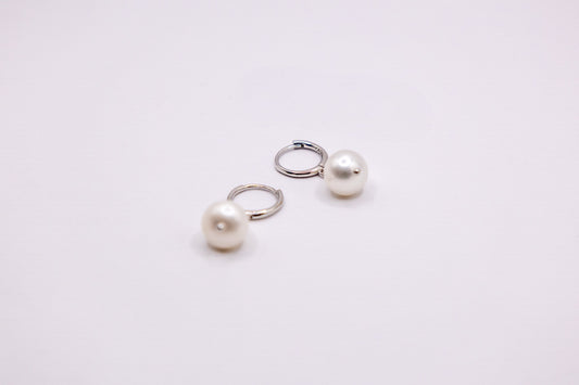 Elegante Ohrringe mit großer Perle – 925 Silber für zeitlose Schönheit